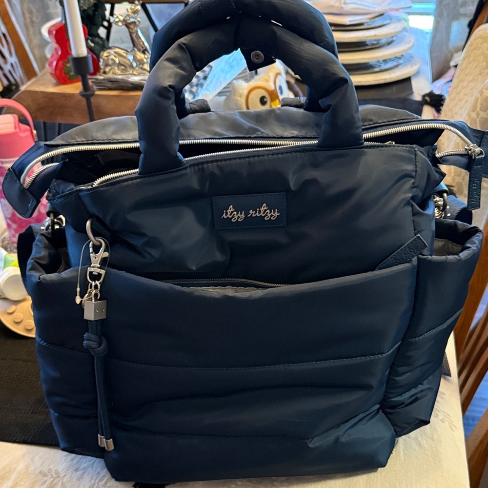 Itzy Ritzy Dream Convertible Diaper bag